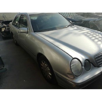 mercedes-benz clase e (w210) berlina diesel del año 2001