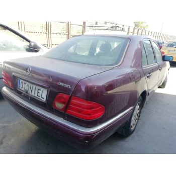 MERCEDES-BENZ CLASE E (W210) BERLINA DIESEL