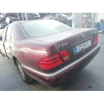 mercedes-benz clase e (w210) berlina diesel del año 1997