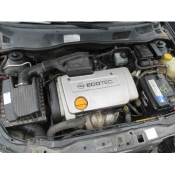 opel astra g berlina del año 2001