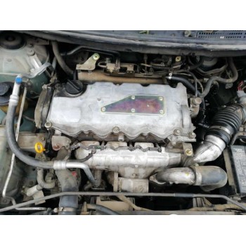 nissan almera tino (v10m) del año 2001