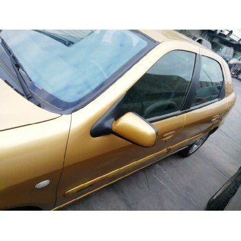 citroën xsara berlina del año 2001