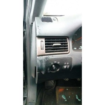 audi a6 berlina (4b2) del año 2000