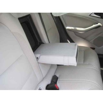 mercedes-benz clase cla (w117) del año 2014