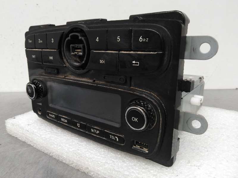 Recambio de sistema audio / radio cd para smart forfour basis (66kw) (453.044) referencia OEM IAM A4539009204 281151408R 