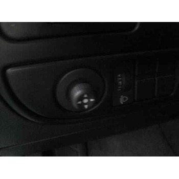 citroën xsara berlina del año 2001