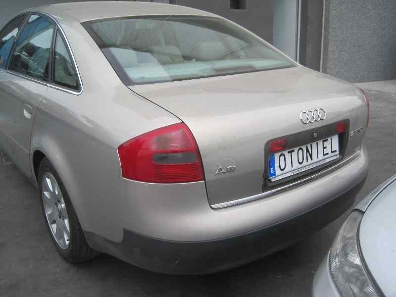 AUDI A6 BERLINA (4B2)