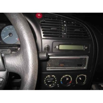 citroën xsara berlina del año 2001