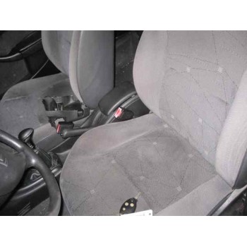 citroën xsara berlina del año 2001