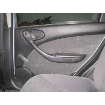 citroën xsara berlina del año 2001