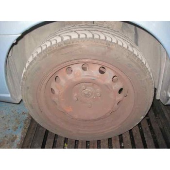 citroën xsara berlina del año 2001