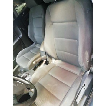 volkswagen golf v berlina (1k1) del año 2005