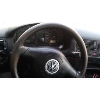 volkswagen golf iv berlina (1j1) del año 2000