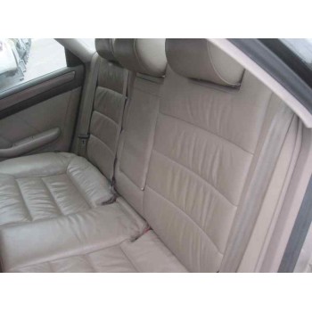 audi a6 berlina (4b2) del año 2000