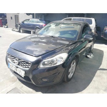 volvo c30 del año 2010
