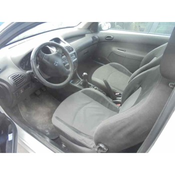 peugeot 206 berlina del año 2006