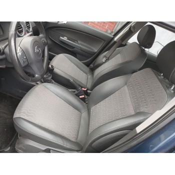 opel corsa d (s07) del año 2011