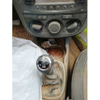 opel corsa d del año 2014