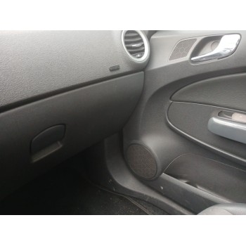 opel corsa d (s07) del año 2011