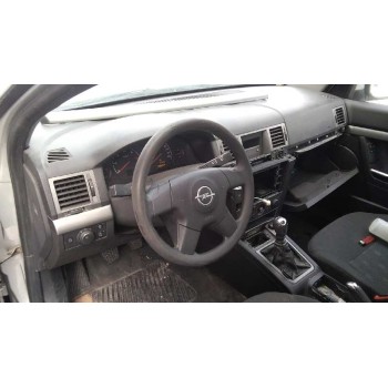 opel vectra c berlina del año 2002