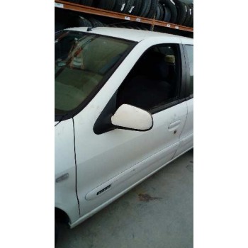 citroën xsara berlina del año 1999