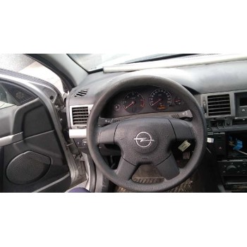 opel vectra c berlina del año 2002