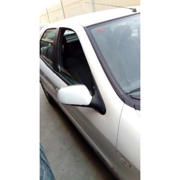 citroën xsara berlina del año 1999