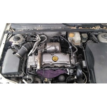 opel vectra c berlina del año 2002