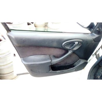 citroën xsara berlina del año 1999