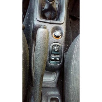 peugeot 206 berlina del año 2003