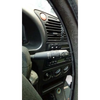 citroën xsara berlina del año 1999