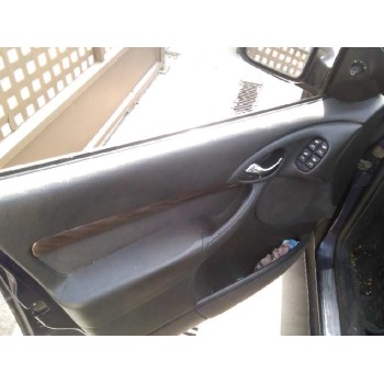 ford focus berlina (cak) del año 1999