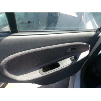 kia rio del año 2002