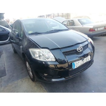 toyota auris del año 2008