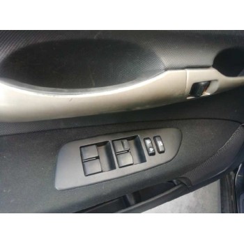 toyota auris del año 2008