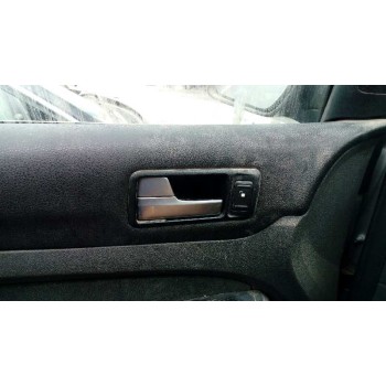 ford focus berlina (cap) del año 2007