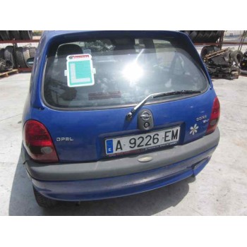 opel corsa b del año 2000