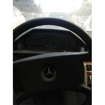 mercedes-benz clase e (w124) berlina del año 1988