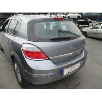 opel astra h berlina del año 2005