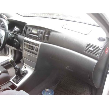 toyota corolla (e12) del año 2003