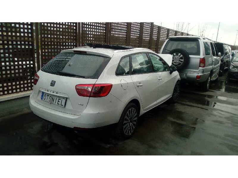 SEAT IBIZA ST (6P8)