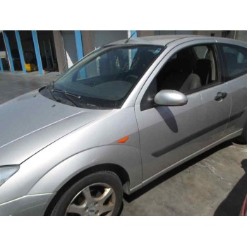 ford focus berlina (cak) del año 2004