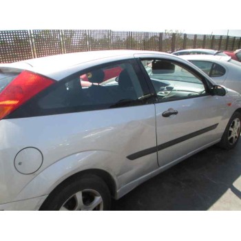 ford focus berlina (cak) del año 2004