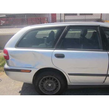 volvo v40 familiar del año 2003