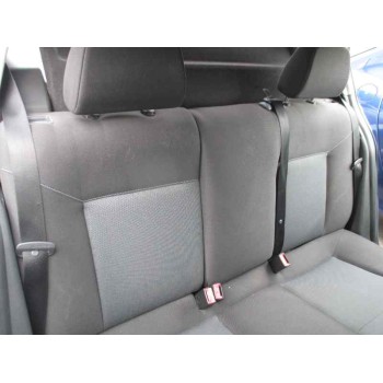 opel astra h berlina del año 2005