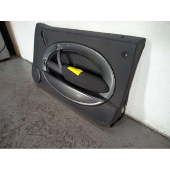 GUARNECIDO PUERTA DELANTERA DERECHA 