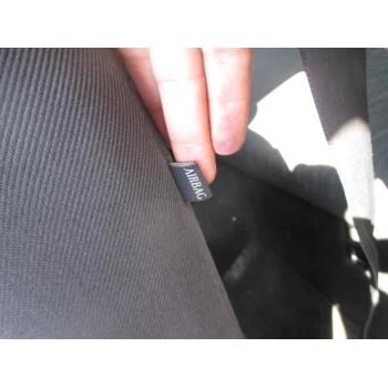 ford focus berlina (cak) del año 2004