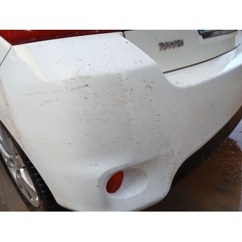 toyota auris del año 2012