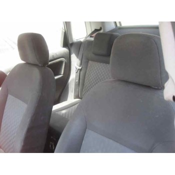 ford fiesta (cbk) del año 2005