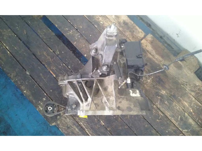 Recambio de caja cambios para ford focus berlina (cak) trend referencia OEM IAM TXS4R7002BD  